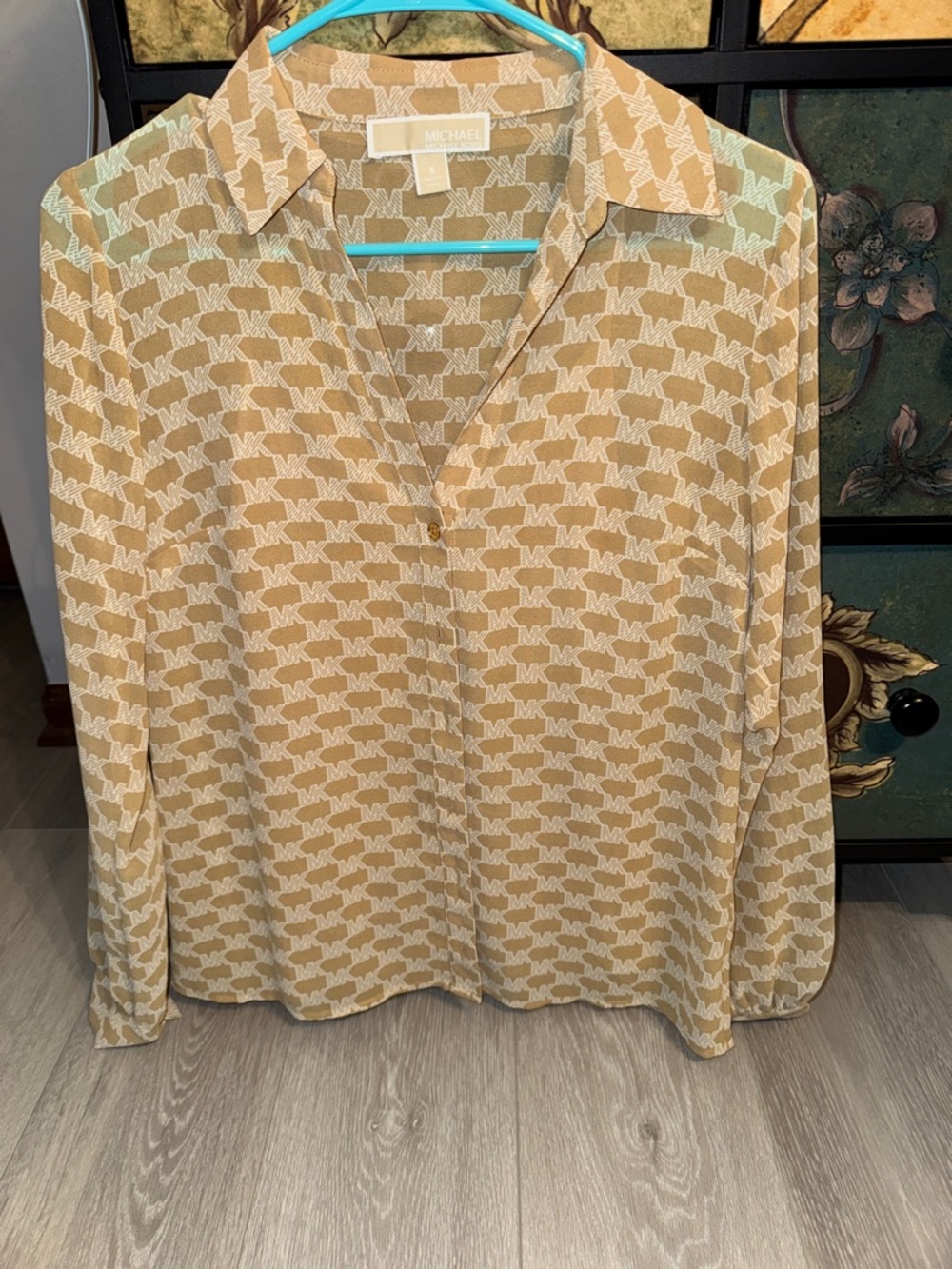 MICHAEL Michael Kors Beige and White MK Logo Blouse